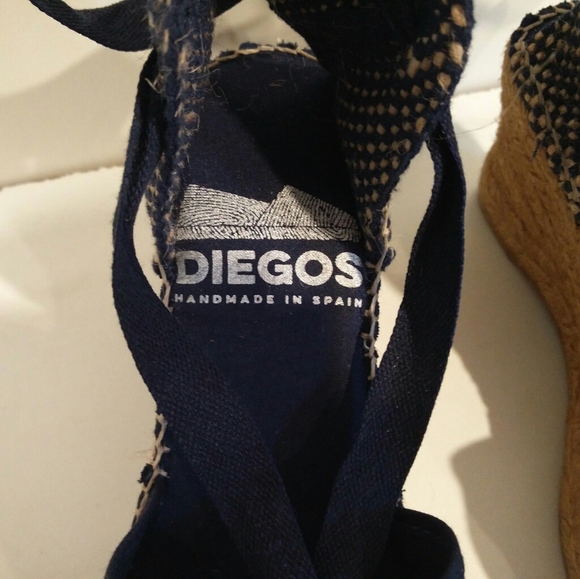 NWOT Navy Silk Spanish Wedge Espadrilles - Picture 8 of 10